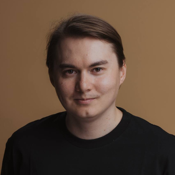 Умаров Александр